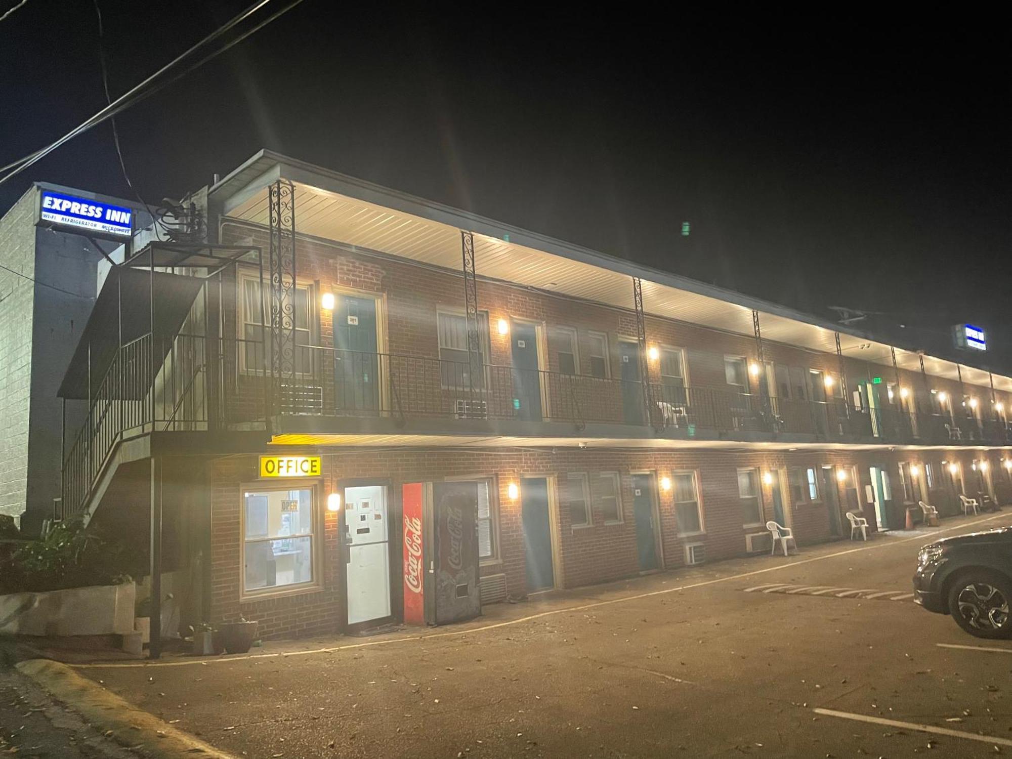 Express Inn Towson Eksteriør billede